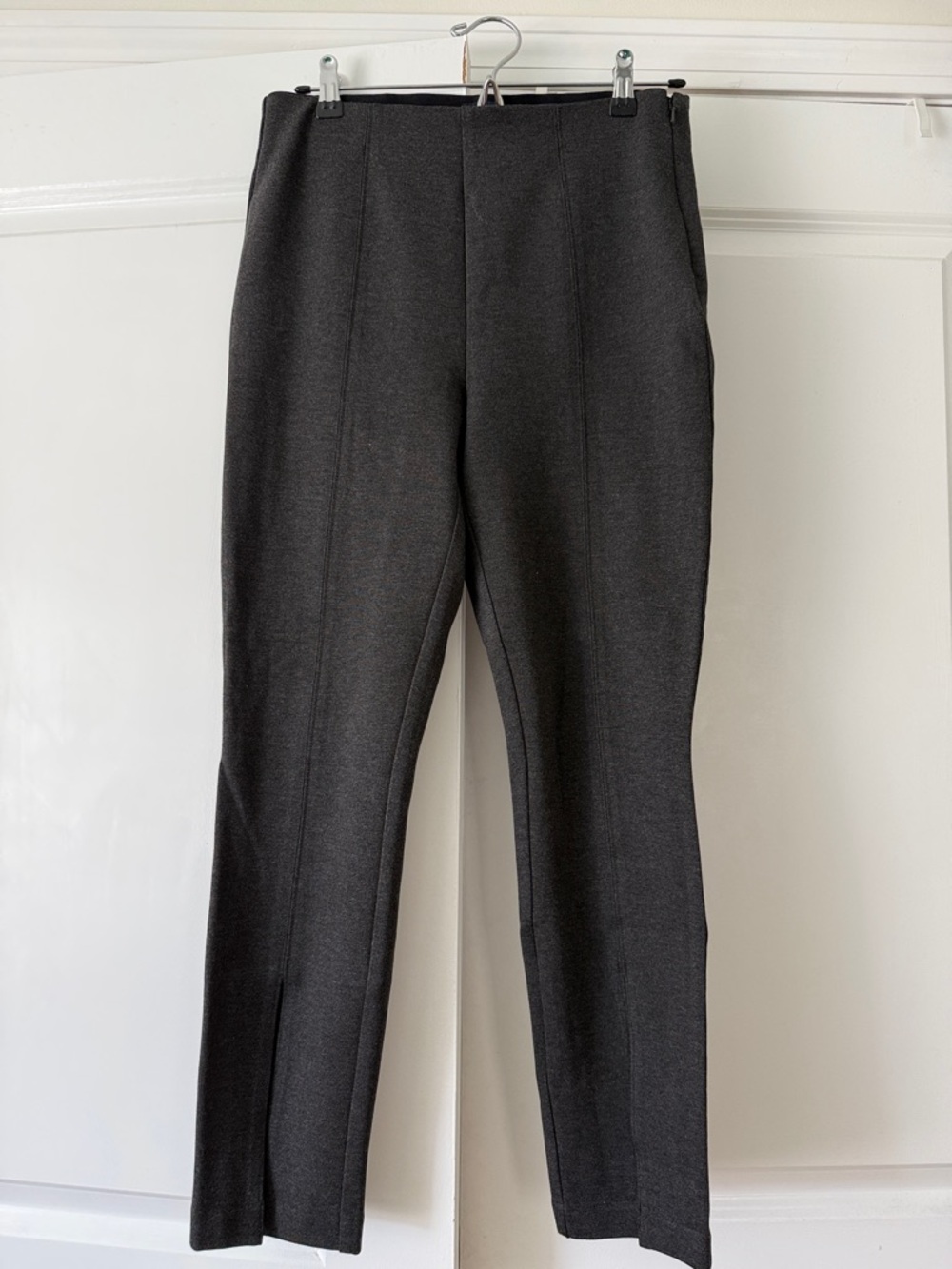 Petite GAP Slim Straight Charcoal Gray Leggings with Front Slits